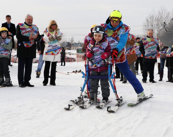 В Тюбинг-Парке Елагино стартовала программа «Лыжи мечты»
